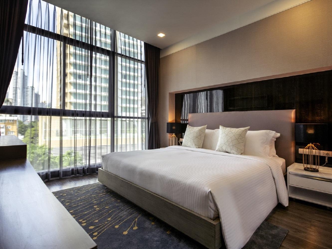 Metropolis Suites Bangkok, Tapestry Collection By Hilton Exterior photo