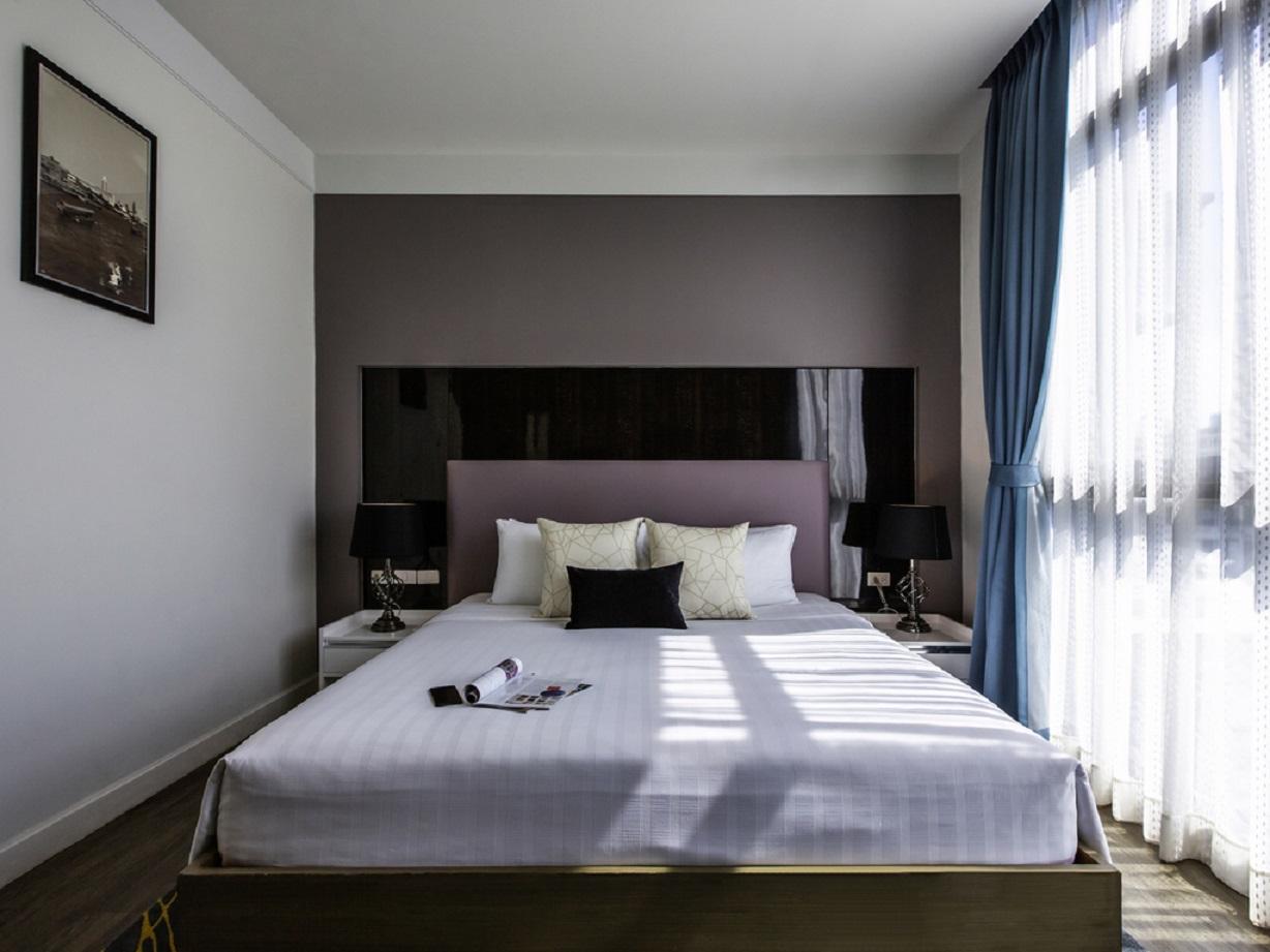 Metropolis Suites Bangkok, Tapestry Collection By Hilton Exterior photo